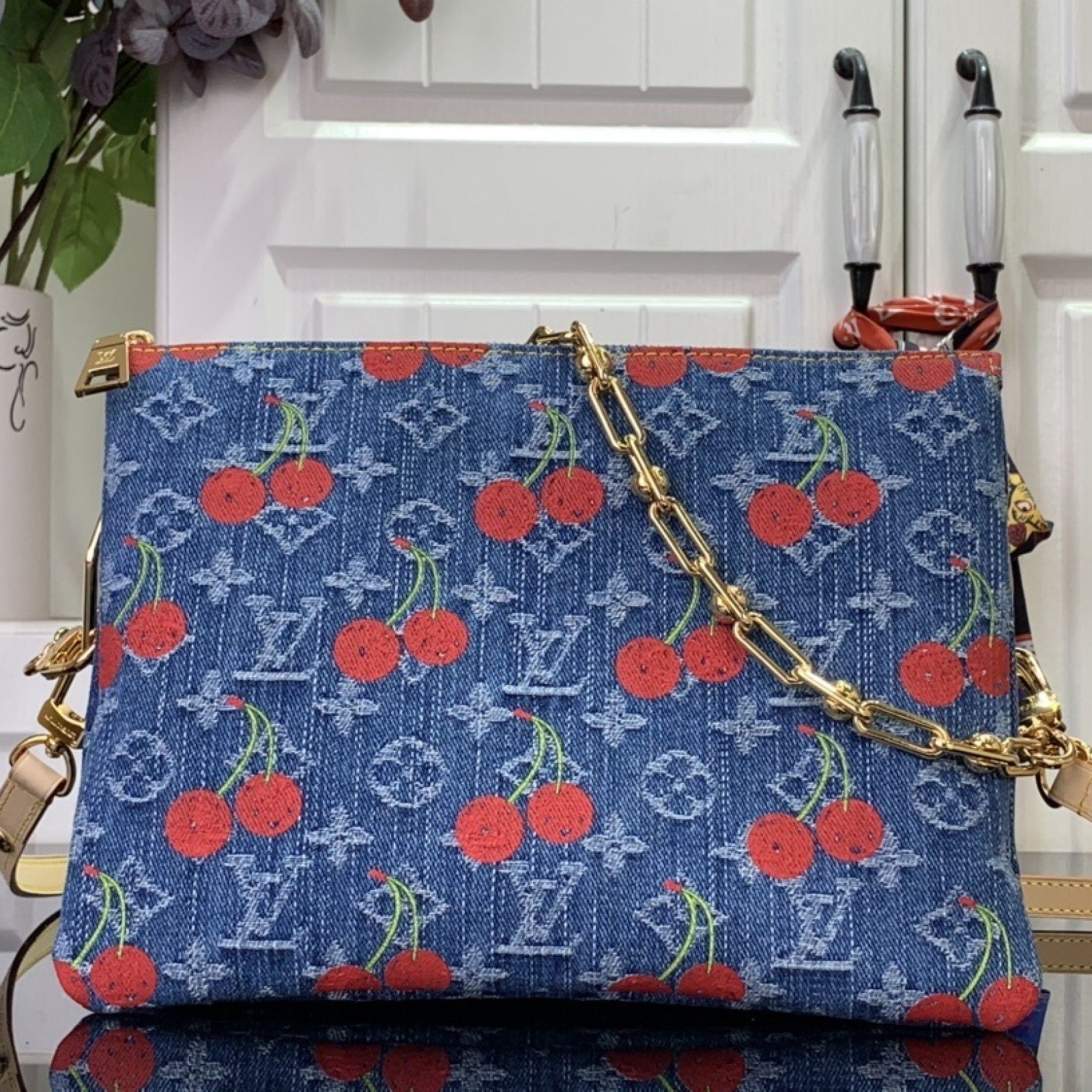 LV LV x TM COUSSIN m14978