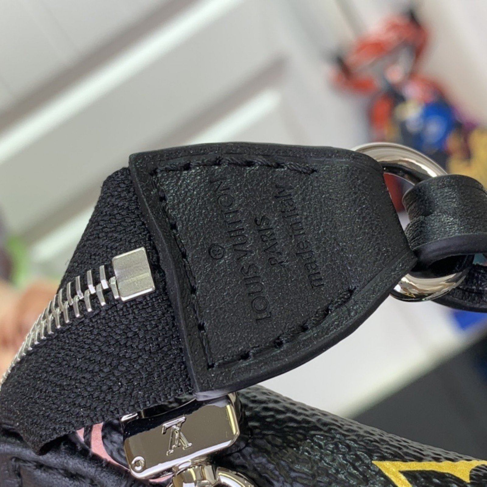 LV LV x TM POCHETTE ACCESSOIRES  m13663