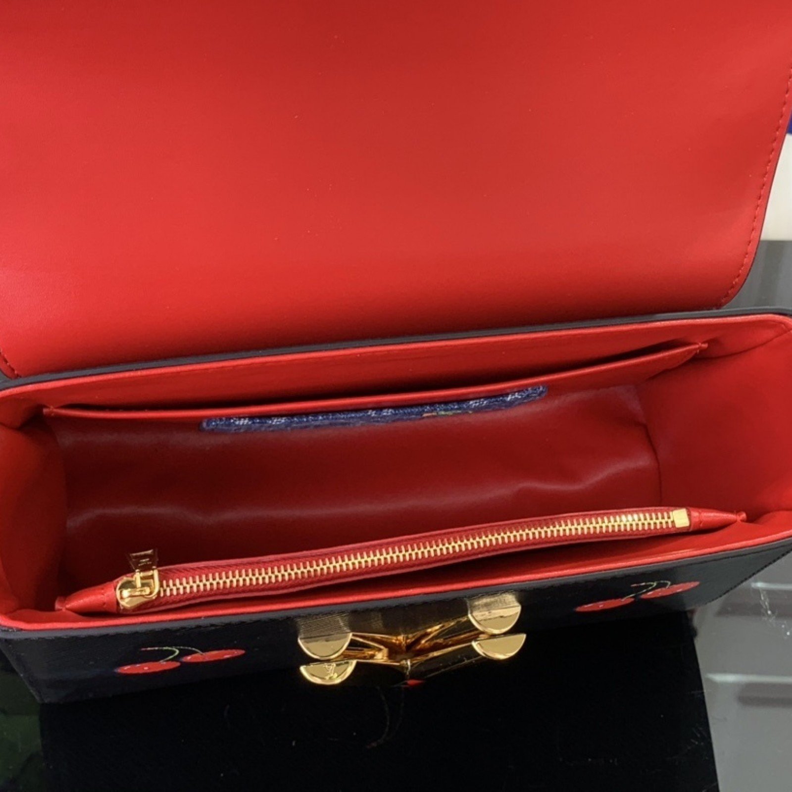 LV LV x TM TWIST m14094