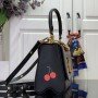 LV LV x TM TWIST m14094