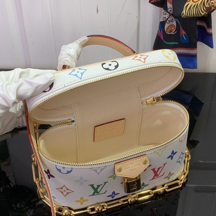 LV LV x TM VANITY CHAIN POUCH m13662