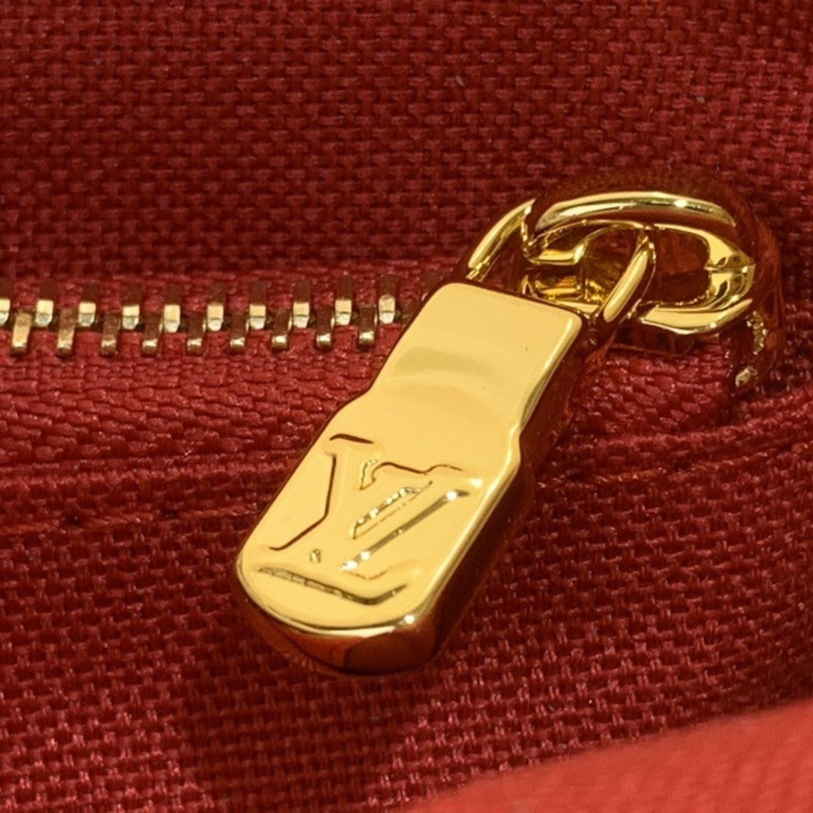 LV LV x TM WALLET ON CHAIN IVY m14239