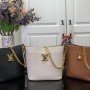 LV Lock and Walk M24006