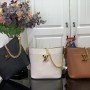 LV Lock and Walk M24006