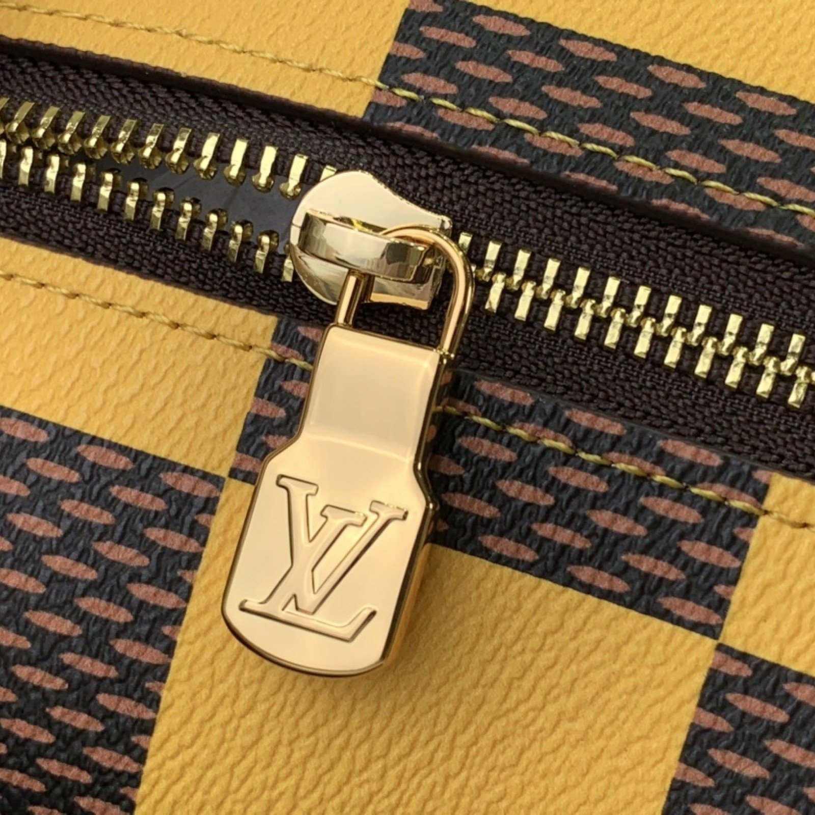 LV Locker Dopp Kit   n40567