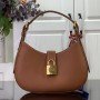 LV Low Key Shoulder  M24990