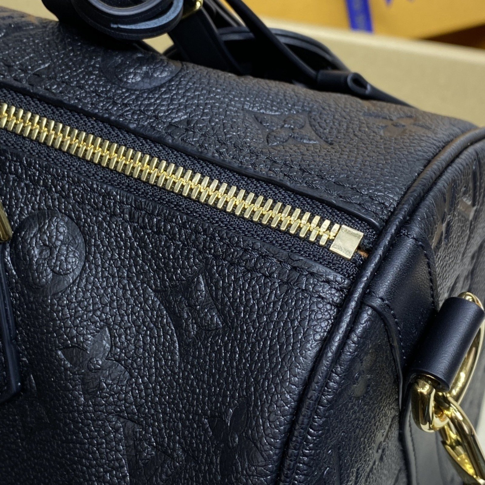 LV M47186