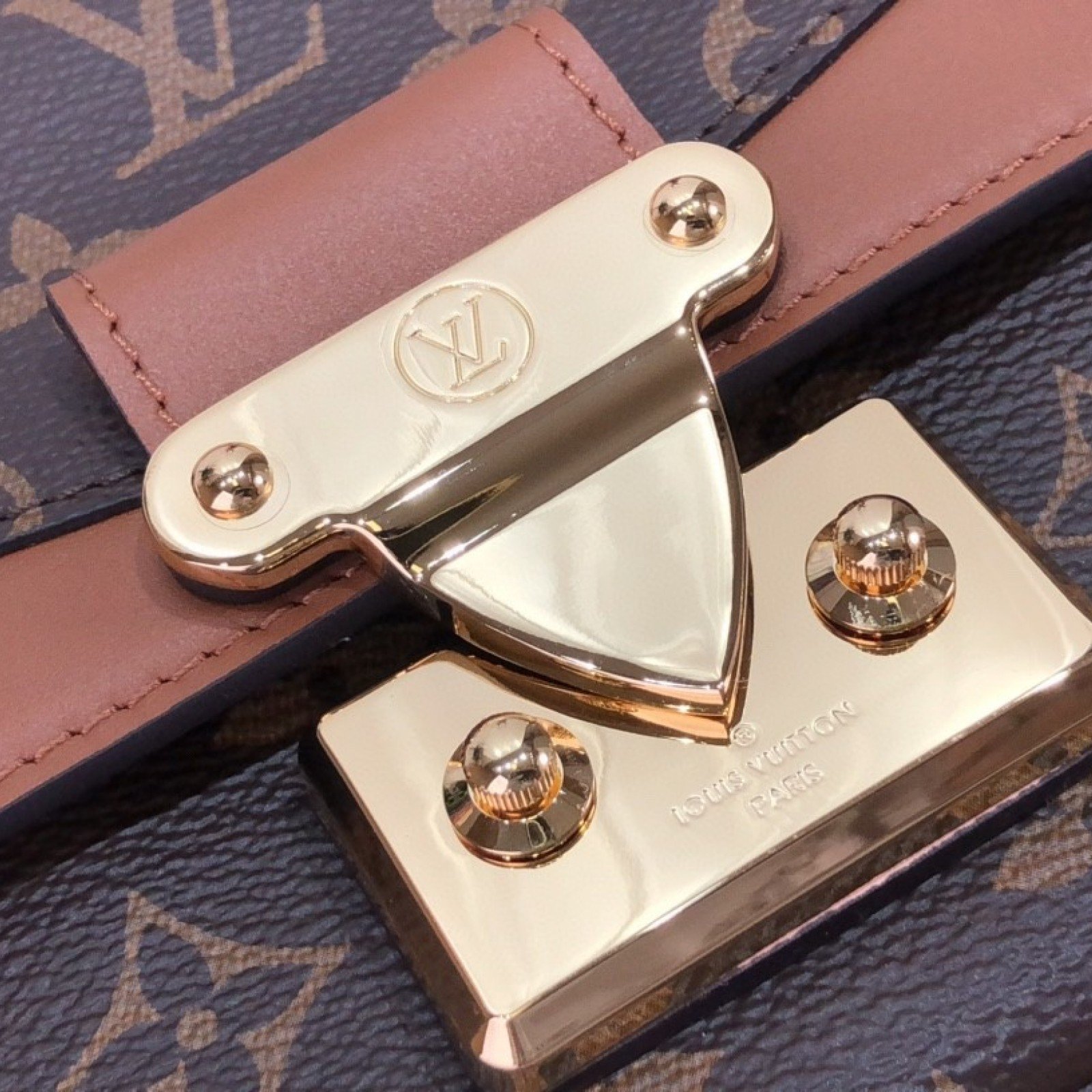 LV MARCEAU M46127