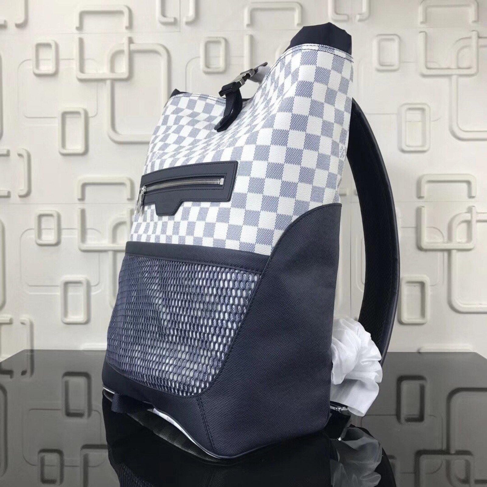 LV MATCHPOINT Backpack N40018