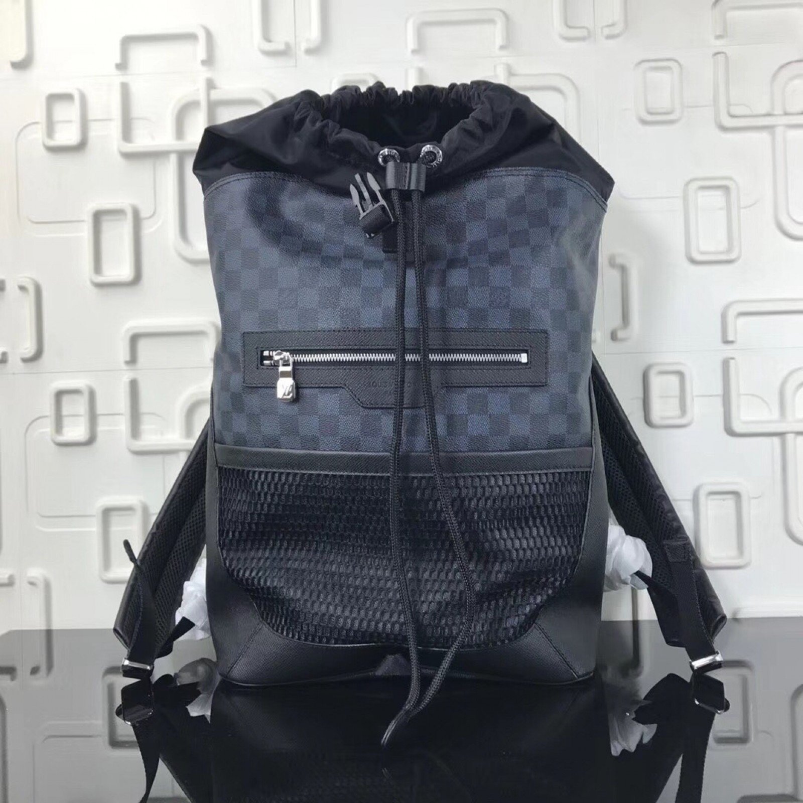 LV MATCHPOINT Backpack N40018