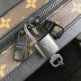 LV MATCHPOINT MESSENGER M44427