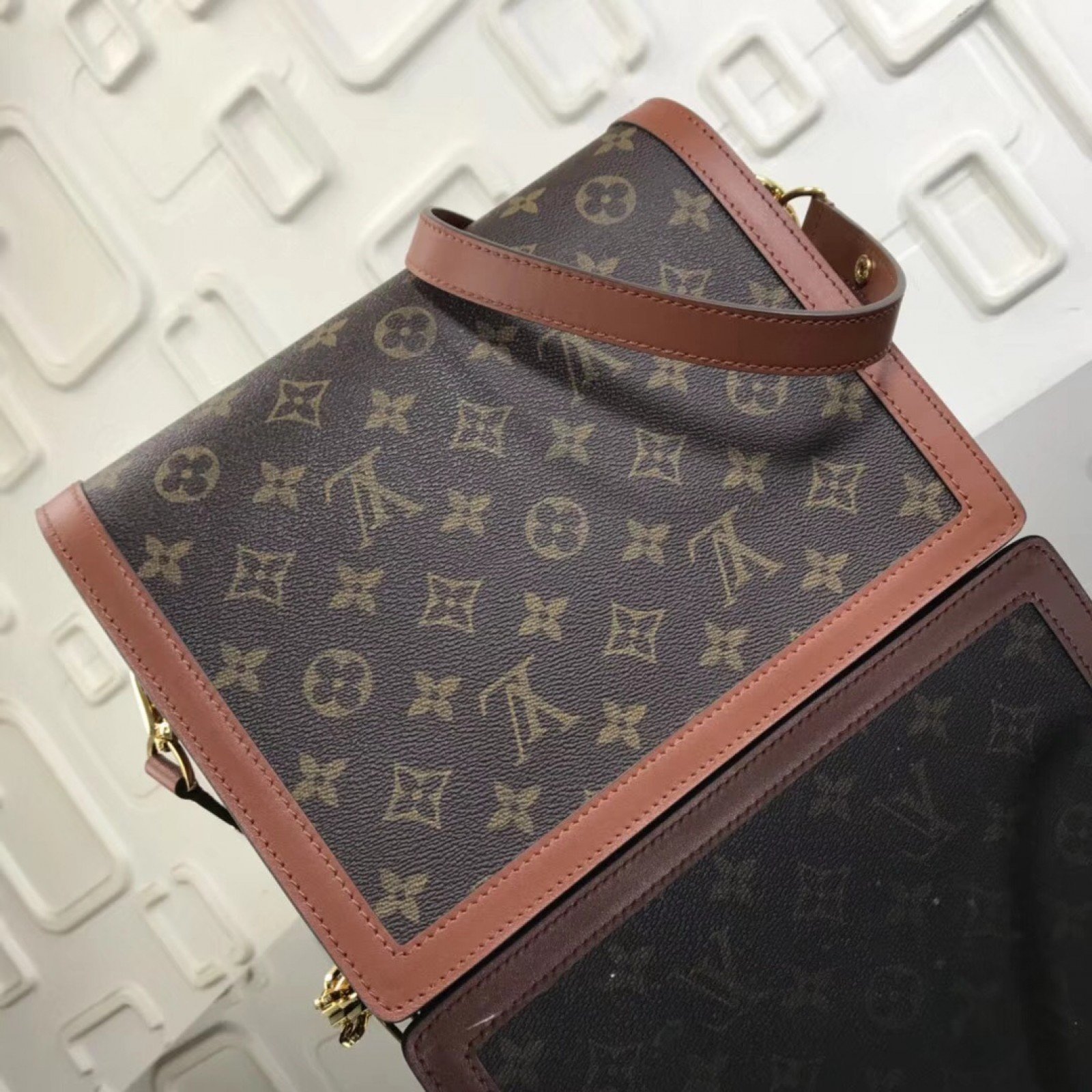 LV METIS Bag M43599