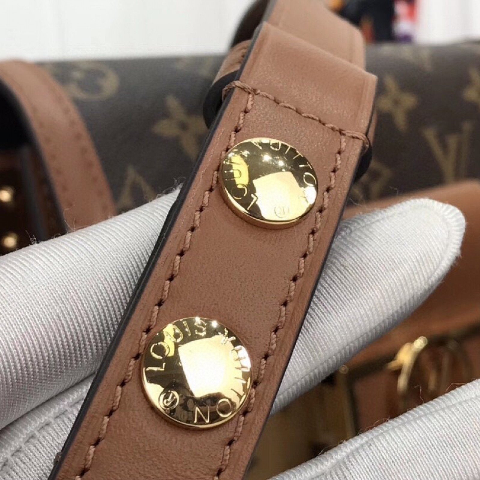 LV MINI DAUPHINE M44580