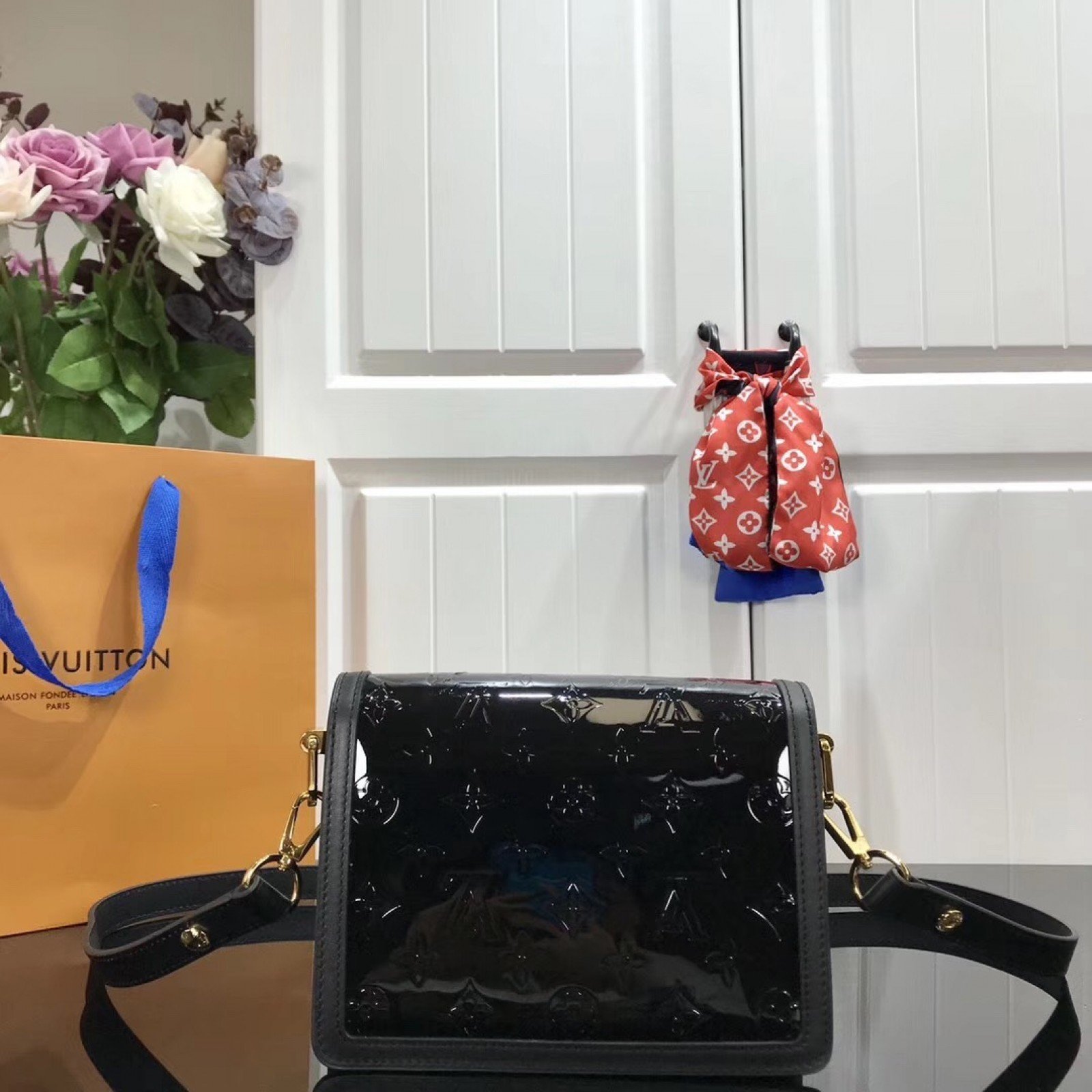 LV MINI DAUPHINE M44580QP