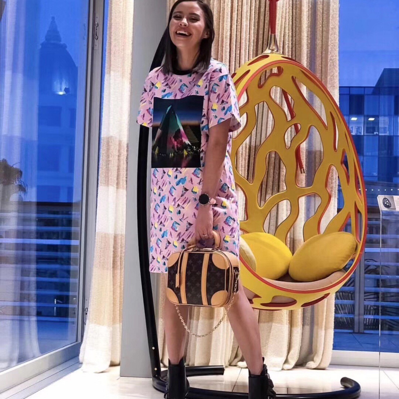 LV MINI LUGGAGE M44581