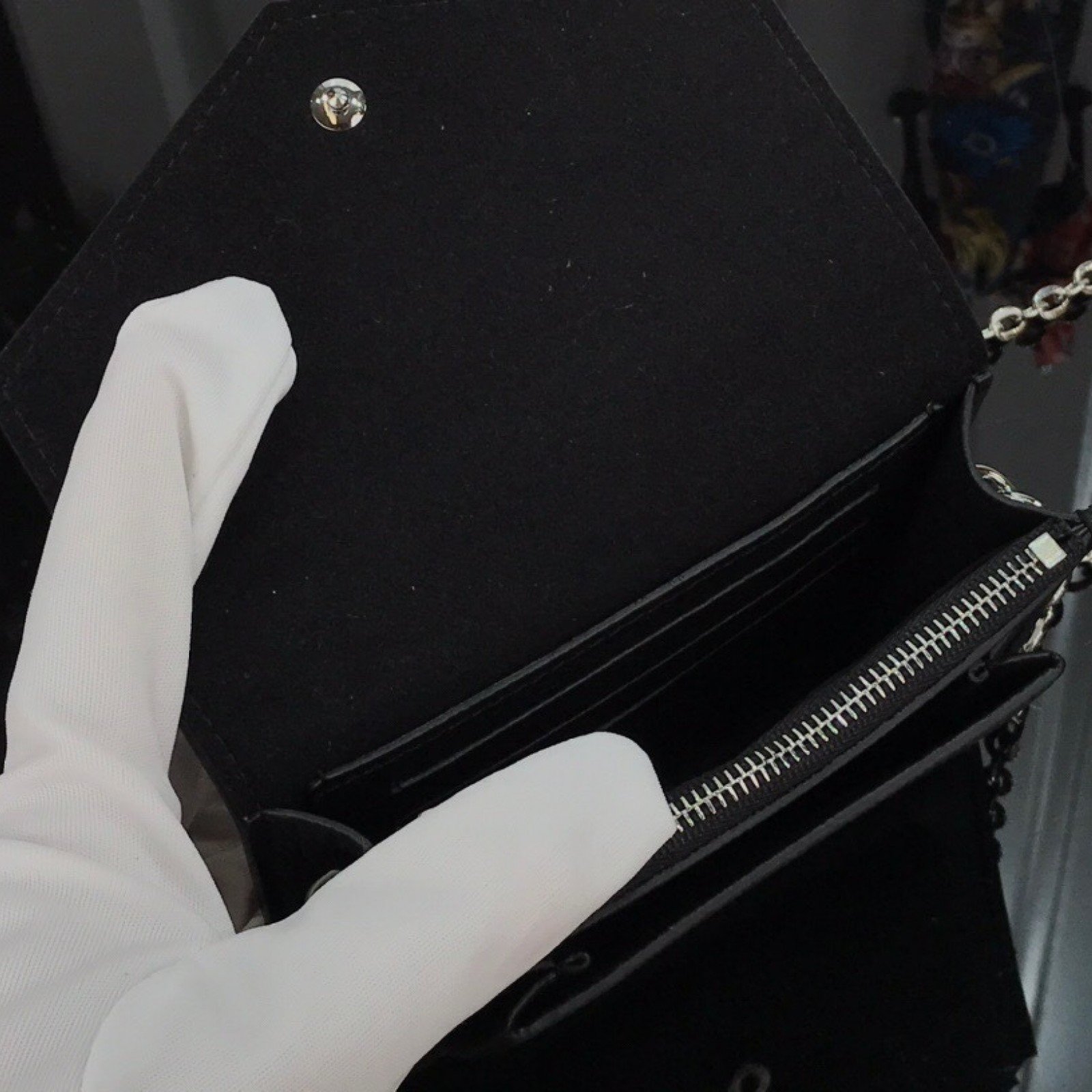 LV MINI MYLOCKME CHAIN POCHETTE M69183
