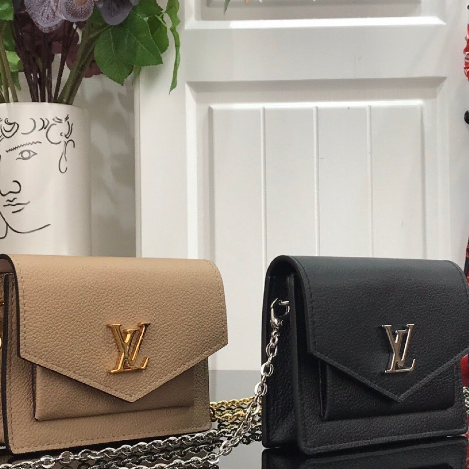 LV MINI MYLOCKME CHAIN POCHETTE M69183