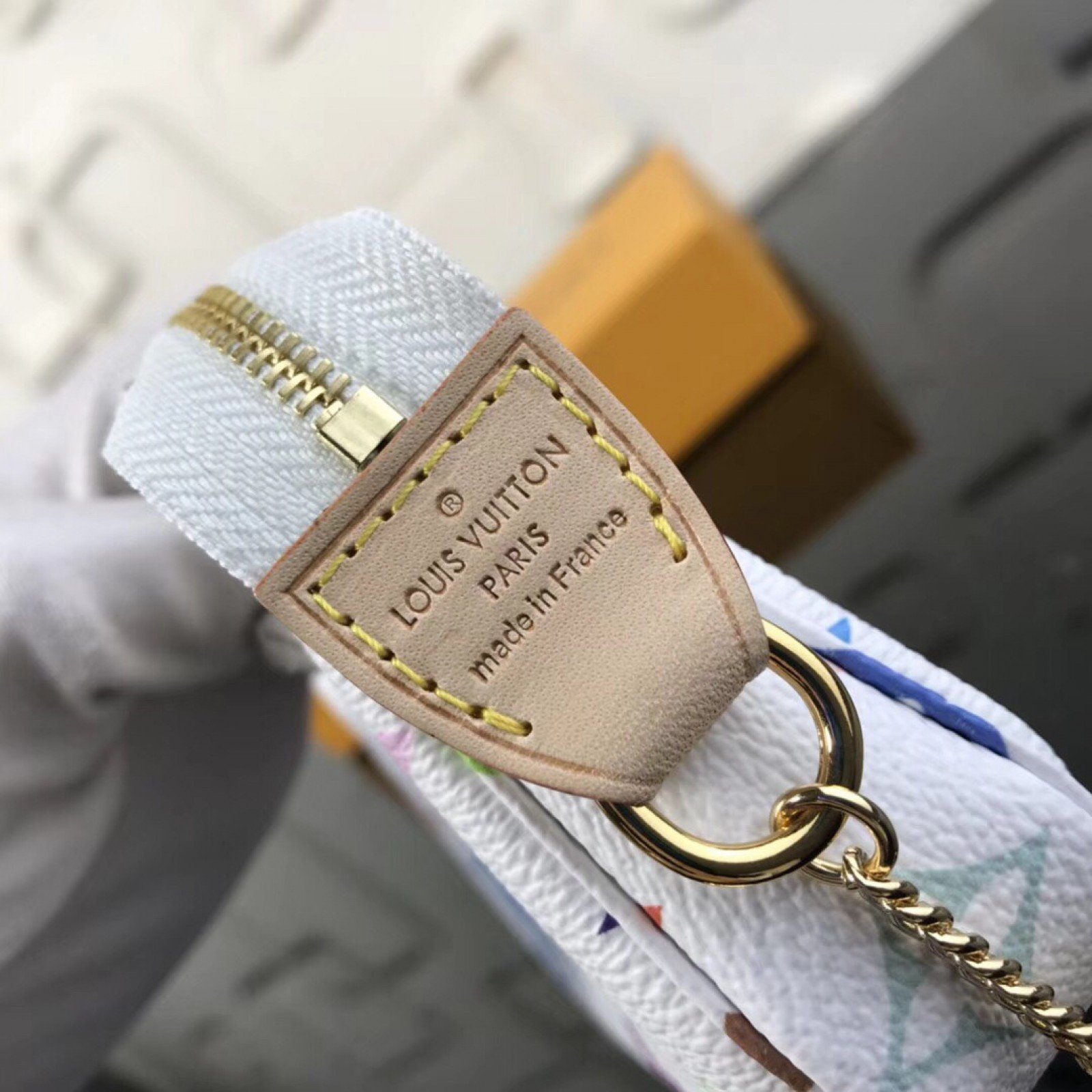 LV MINI POCHETTE ACCESSOIRES M58009BC