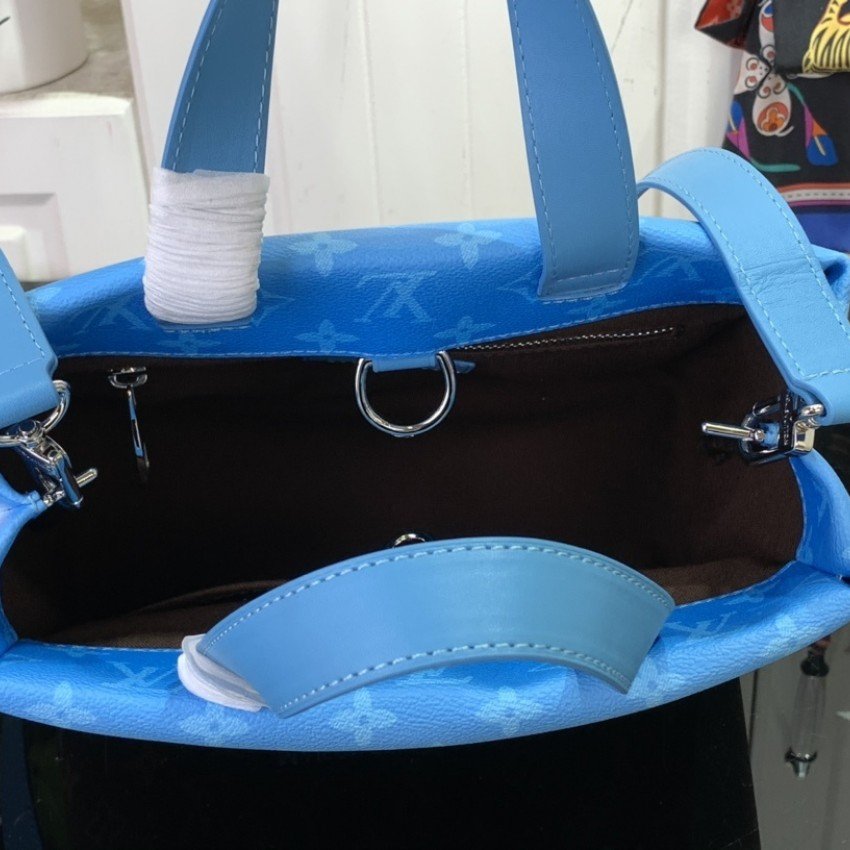 LV MINI SHOPPER TOTE m13925