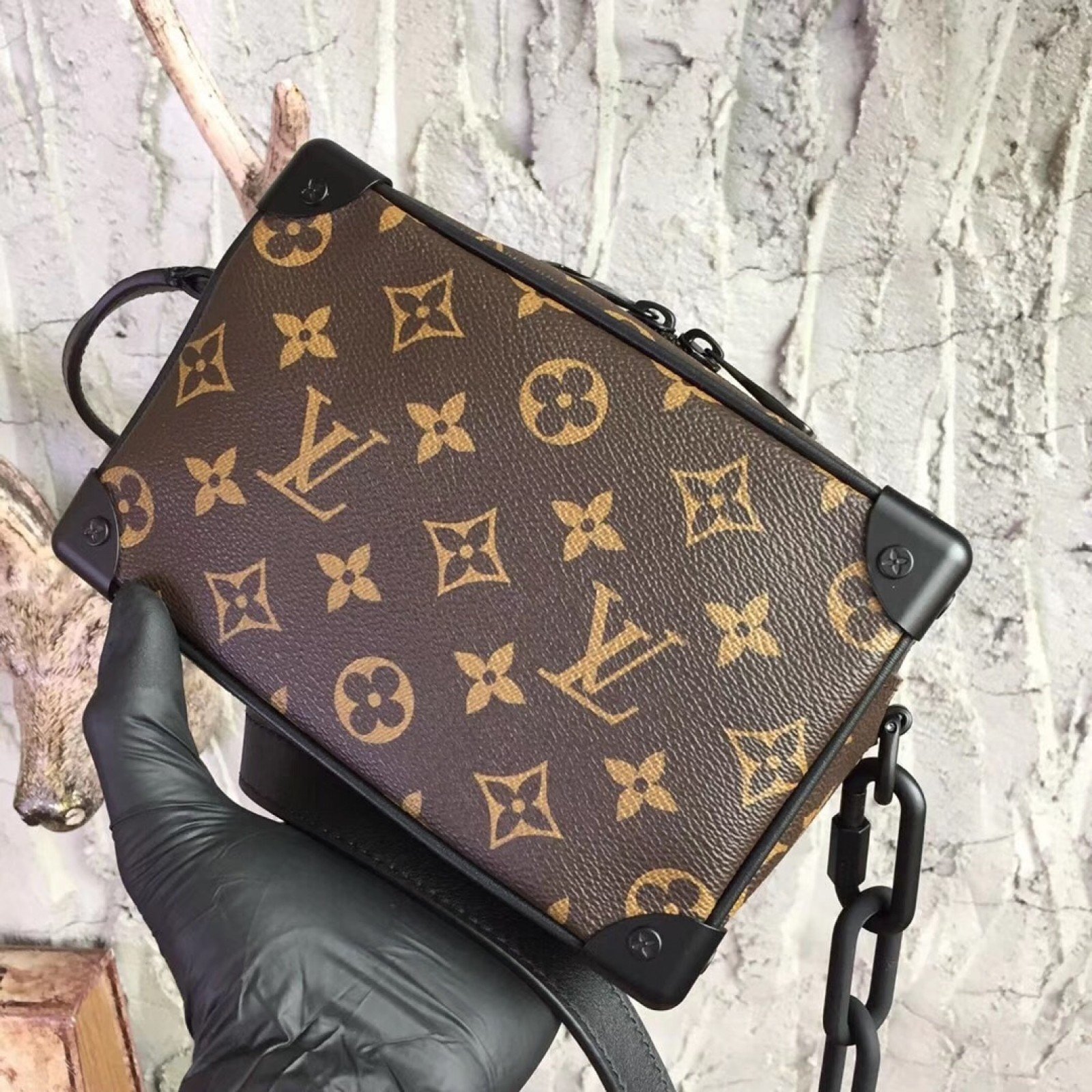 LV MINI SOFT TRUNK M44480
