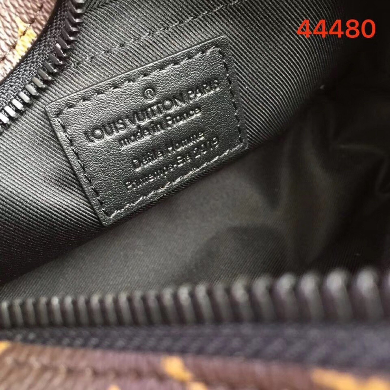 LV MINI SOFT TRUNK M44480