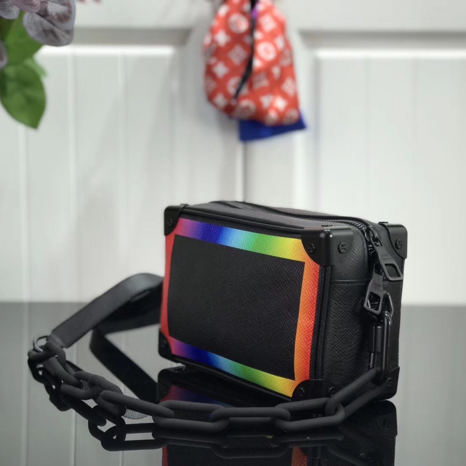 LV MINI SOFT TRUNK M44480CH