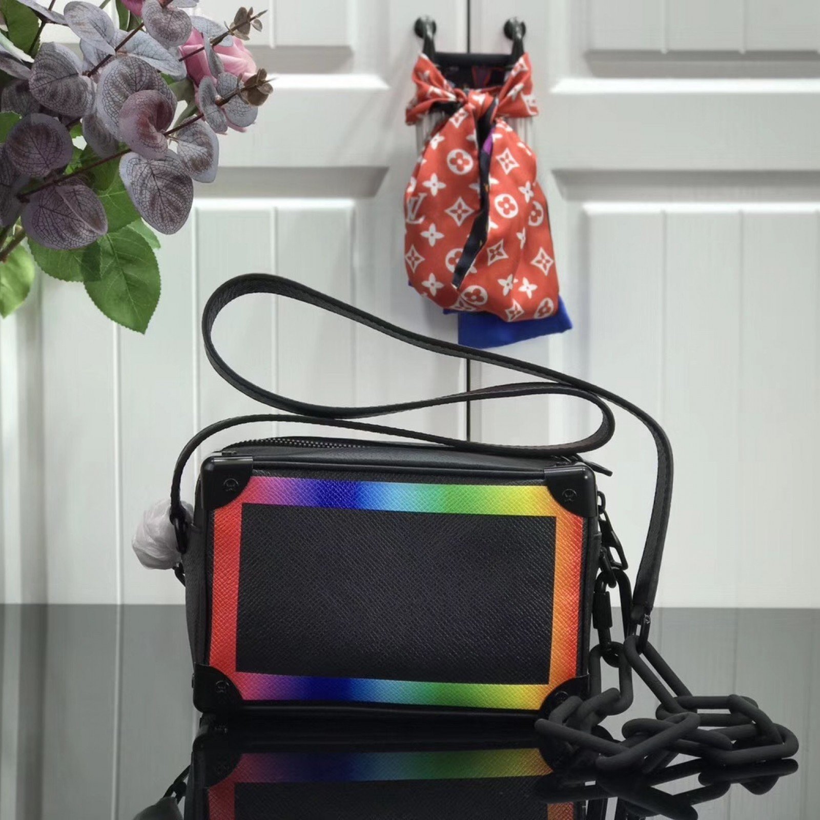 LV MINI SOFT TRUNK M44480CH