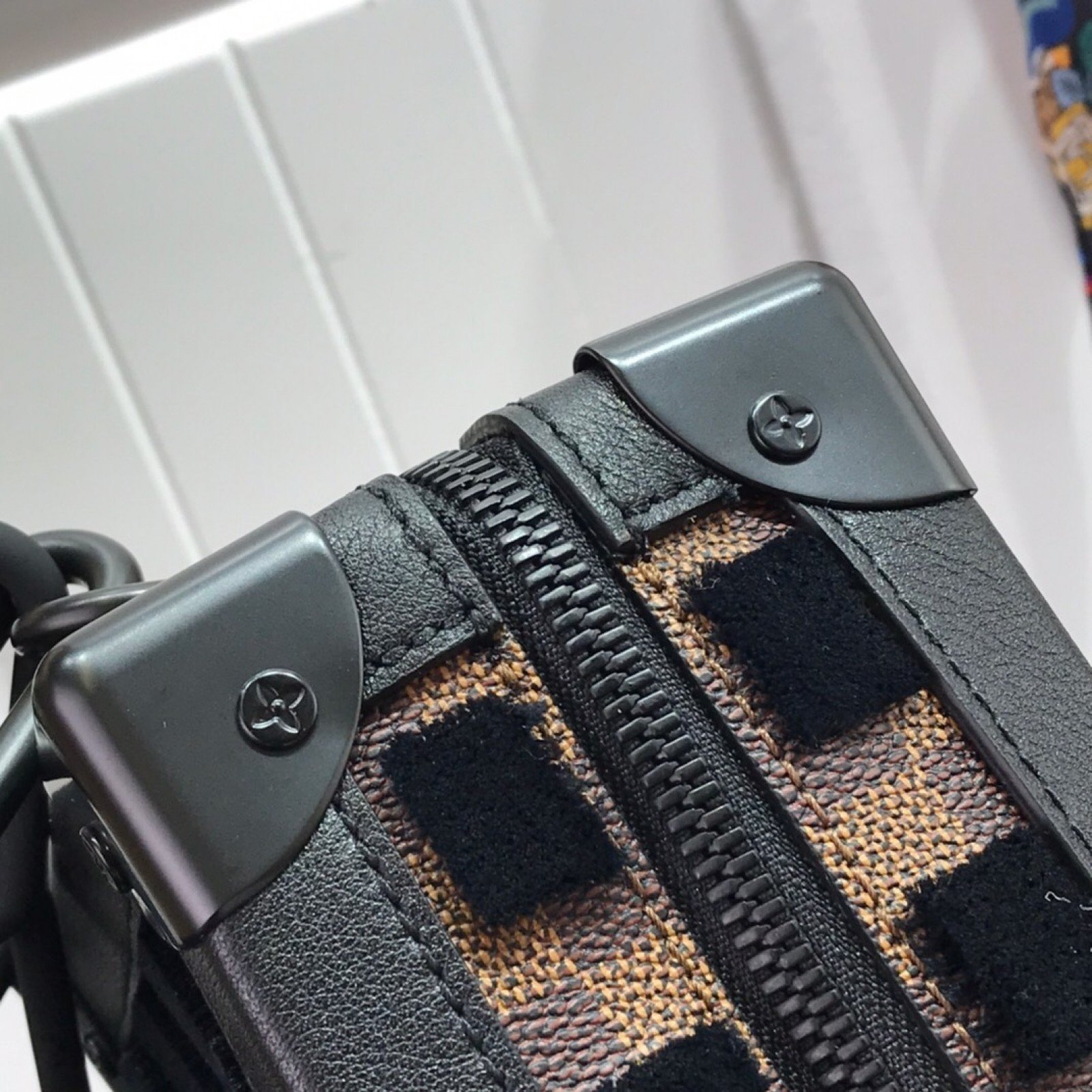 LV MINI SOFT TRUNK M45044ZR