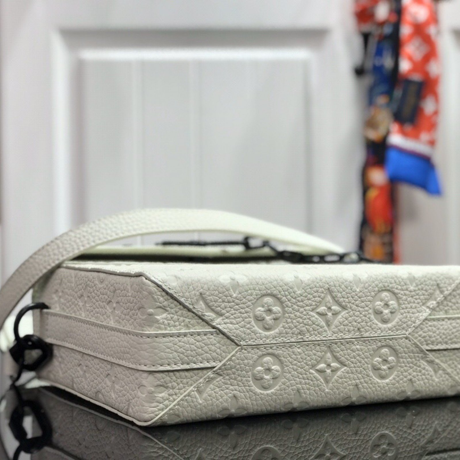 LV MINI SOFT TRUNK M61117