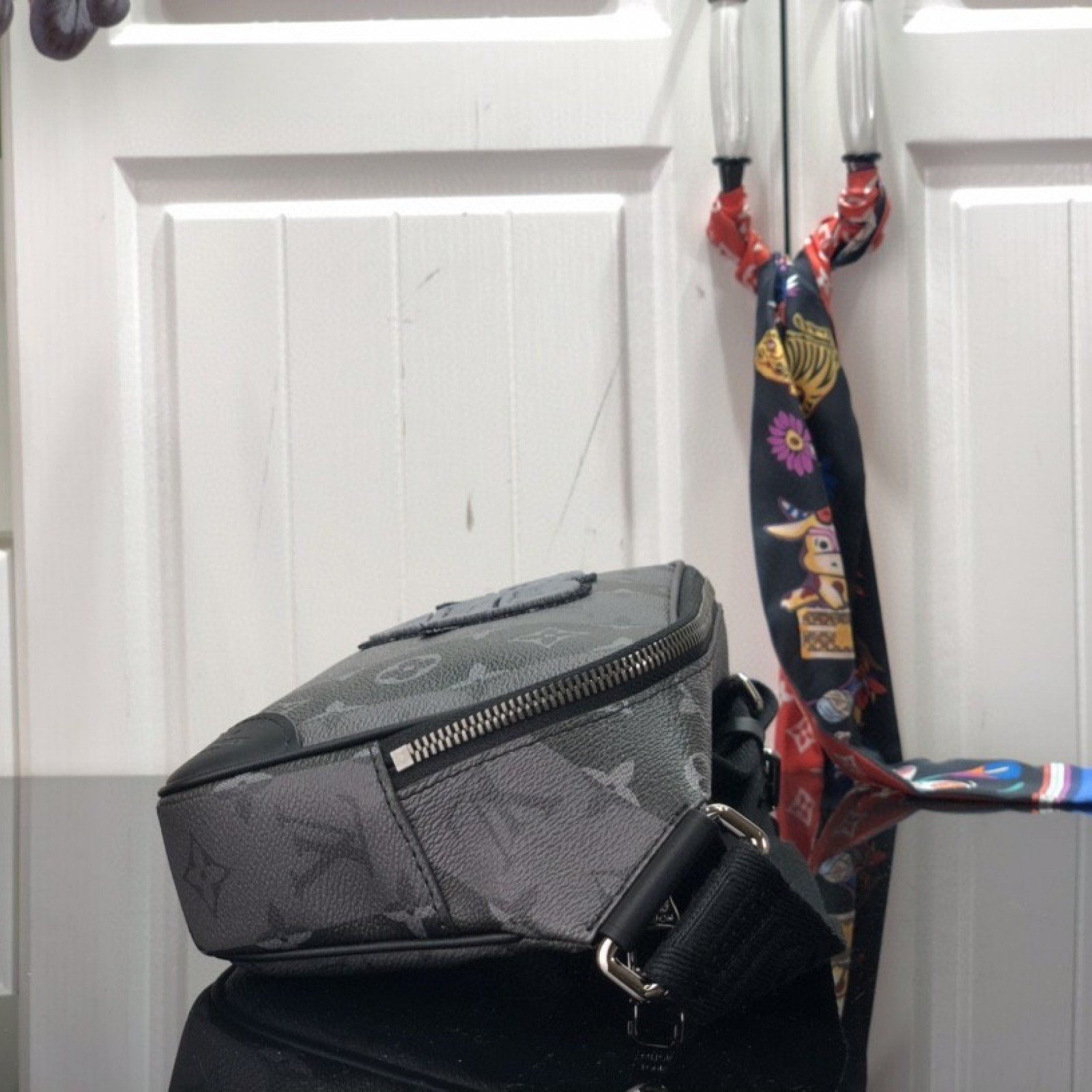 LV MODULAR SLING BAG M59338