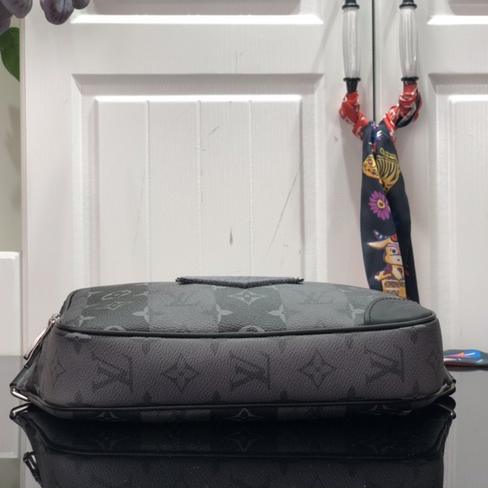 LV MODULAR SLING BAG M59338