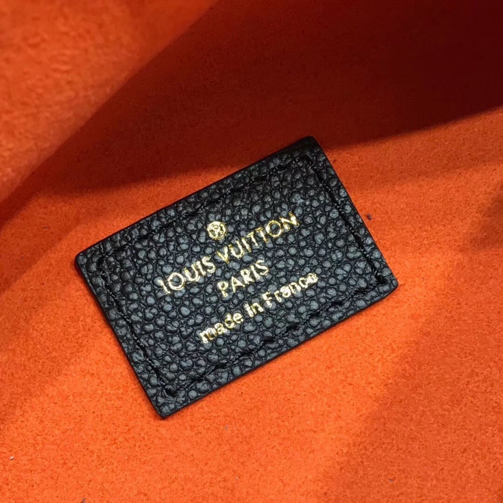 LV MONOGRAM EMPREINTE BUMBAG M44812