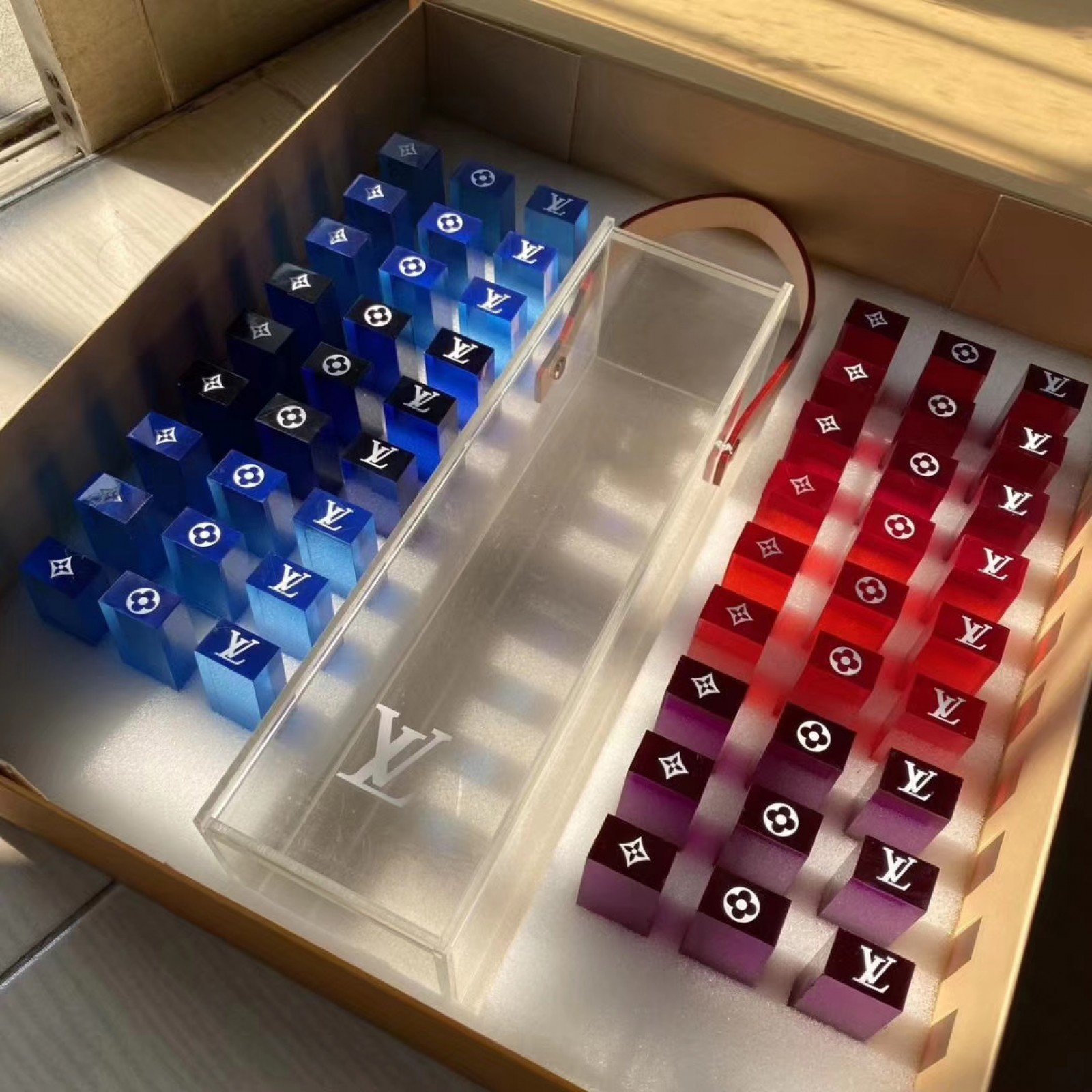 LV MONOGRAM TOWER GI0407