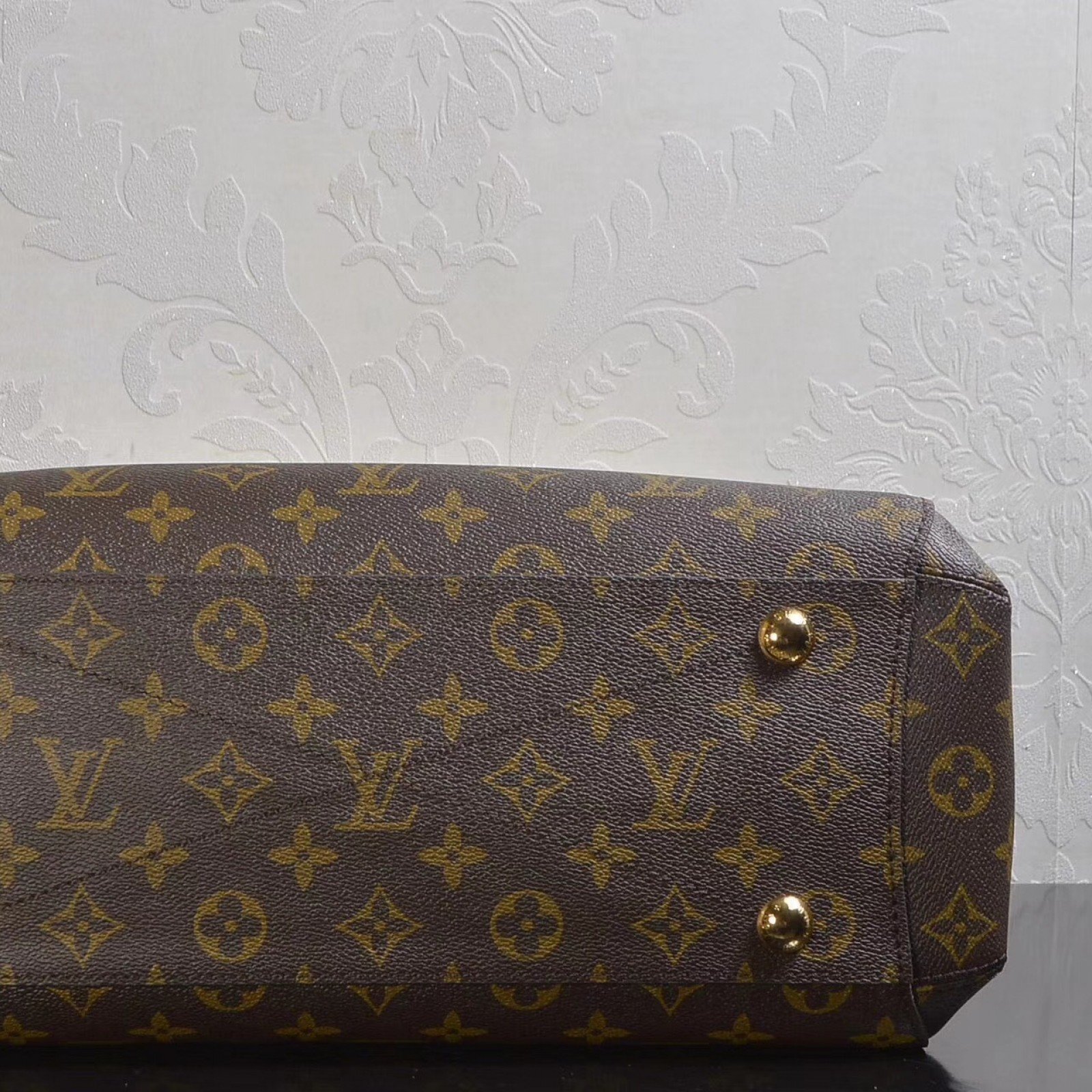 LV MONTAIGNE GM M41067YD