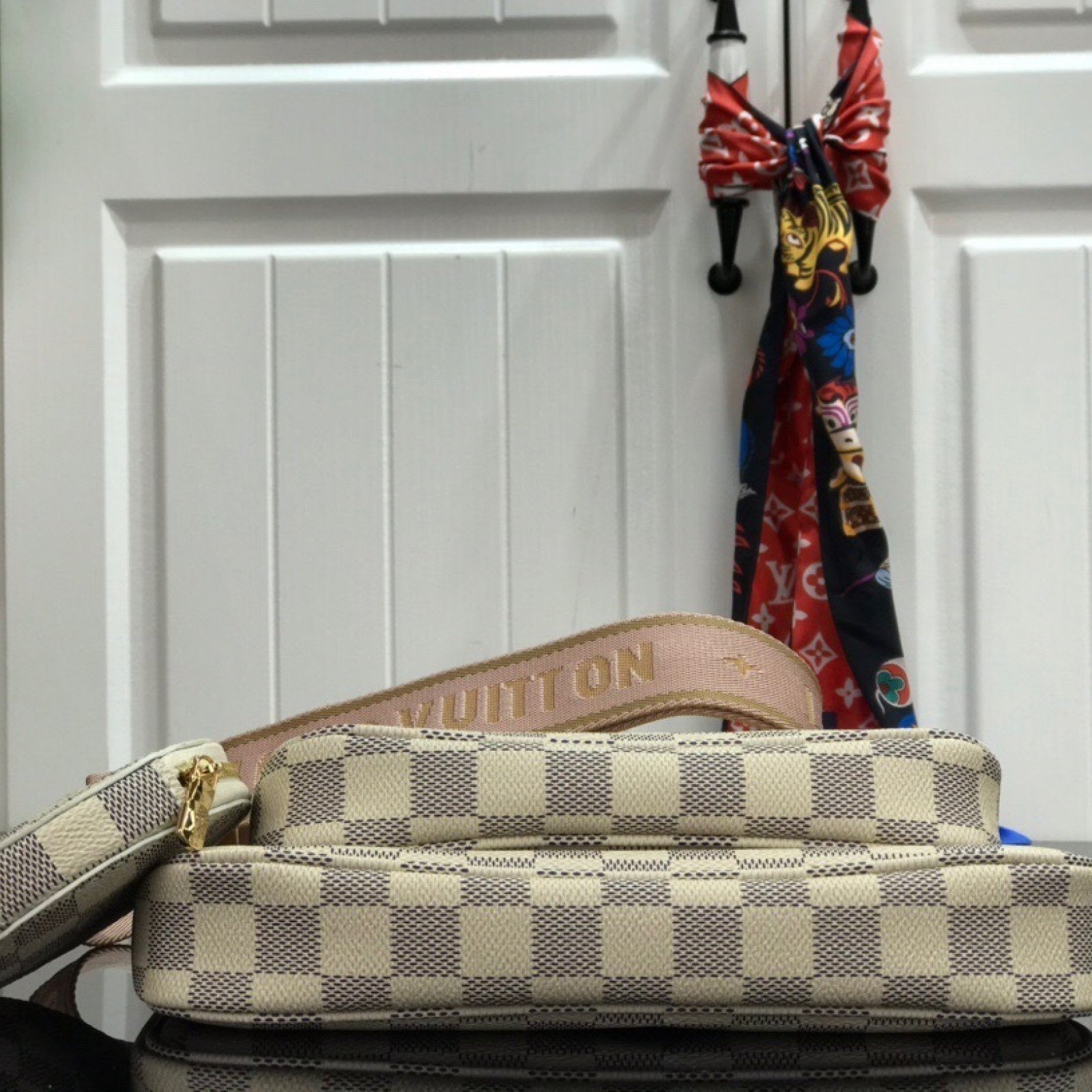 LV MULTI POCHETTE ACCESSOIRES M44823 BG