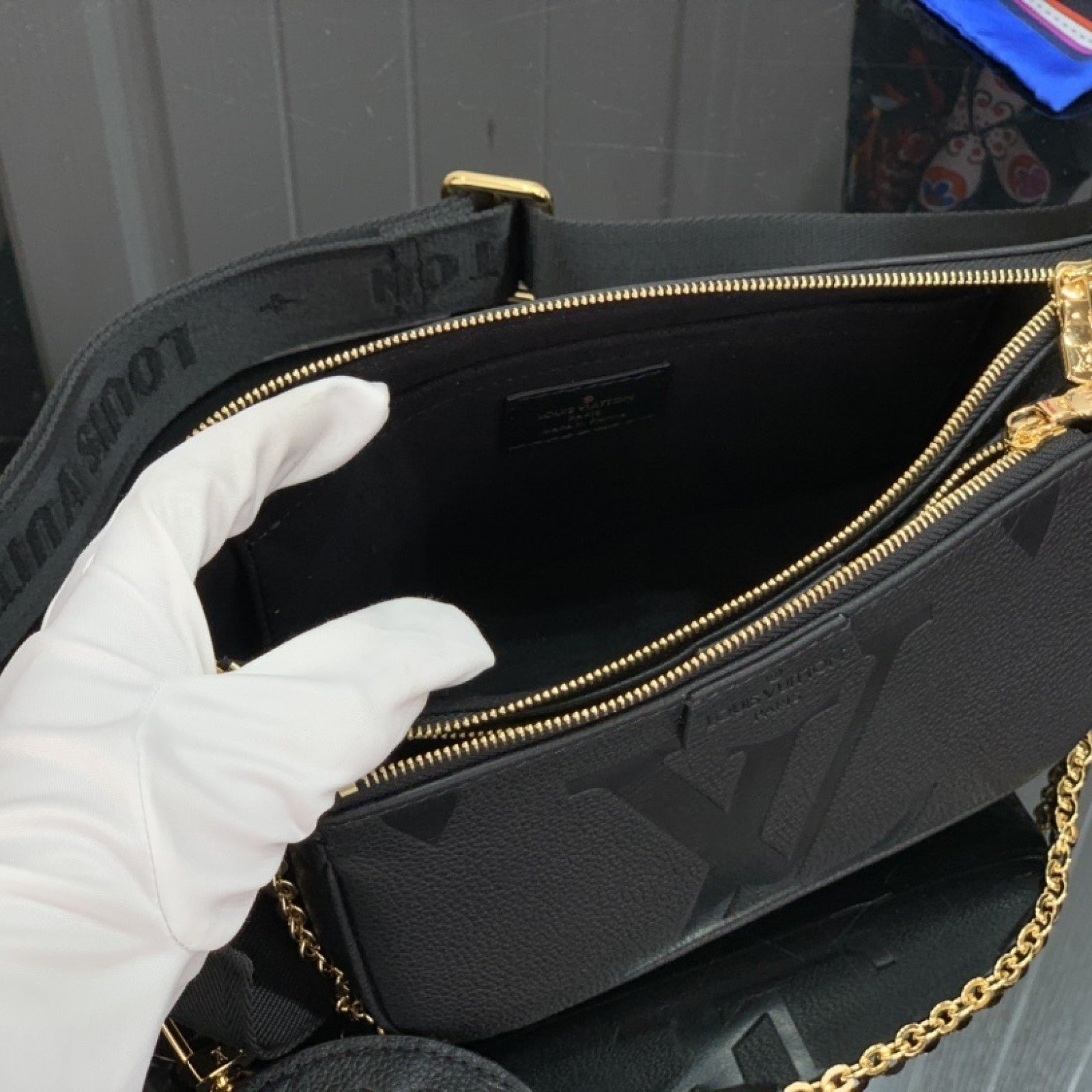 LV MULTI POCHETTE ACCESSOIRES M44823 YH