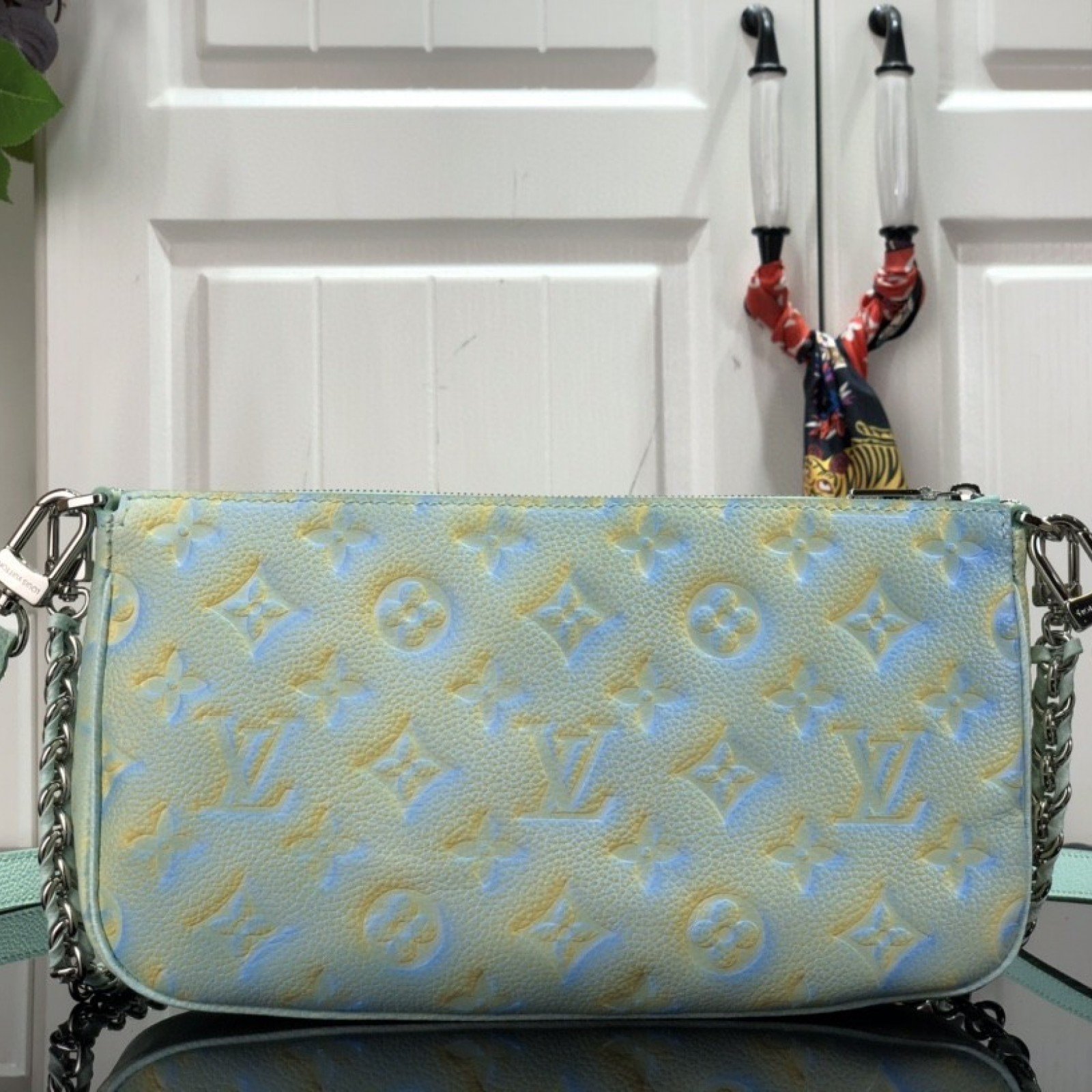LV MULTI POCHETTE ACCESSOIRES M46180
