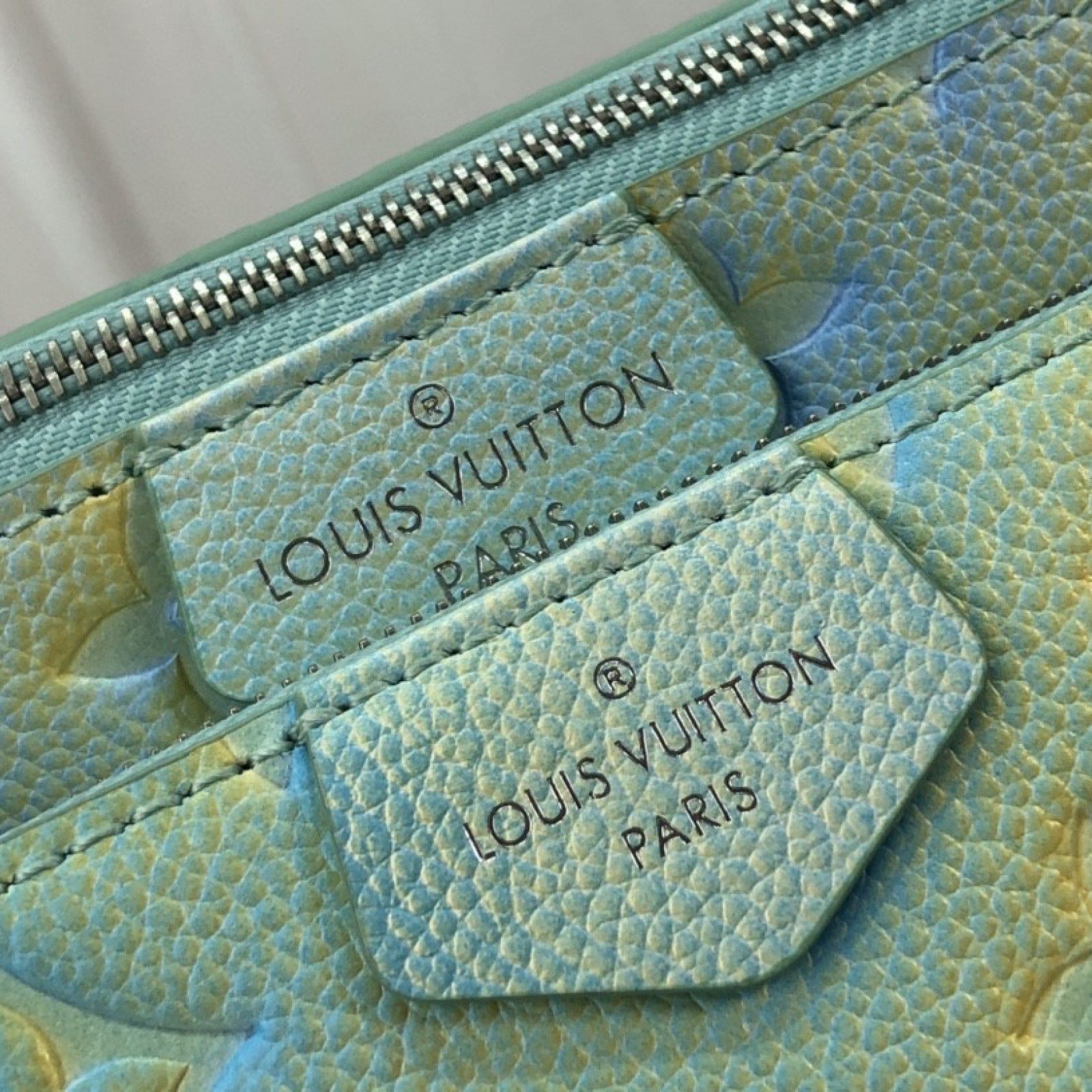 LV MULTI POCHETTE ACCESSOIRES M46180