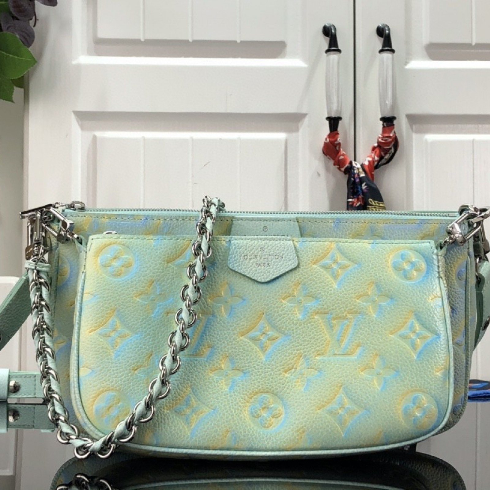 LV MULTI POCHETTE ACCESSOIRES M46180