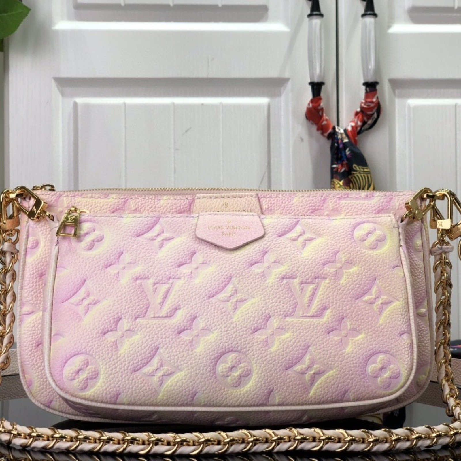 LV MULTI POCHETTE ACCESSOIRES M46180