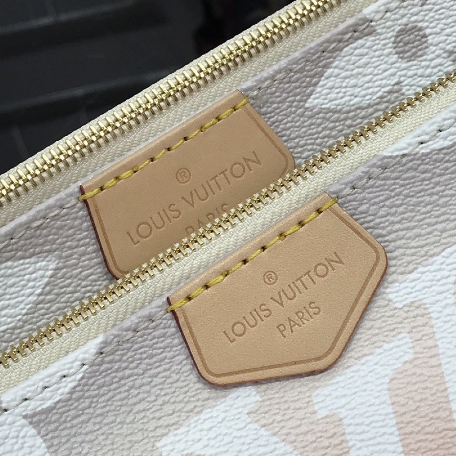 LV MULTI POCHETTE ACCESSOIRES M57633