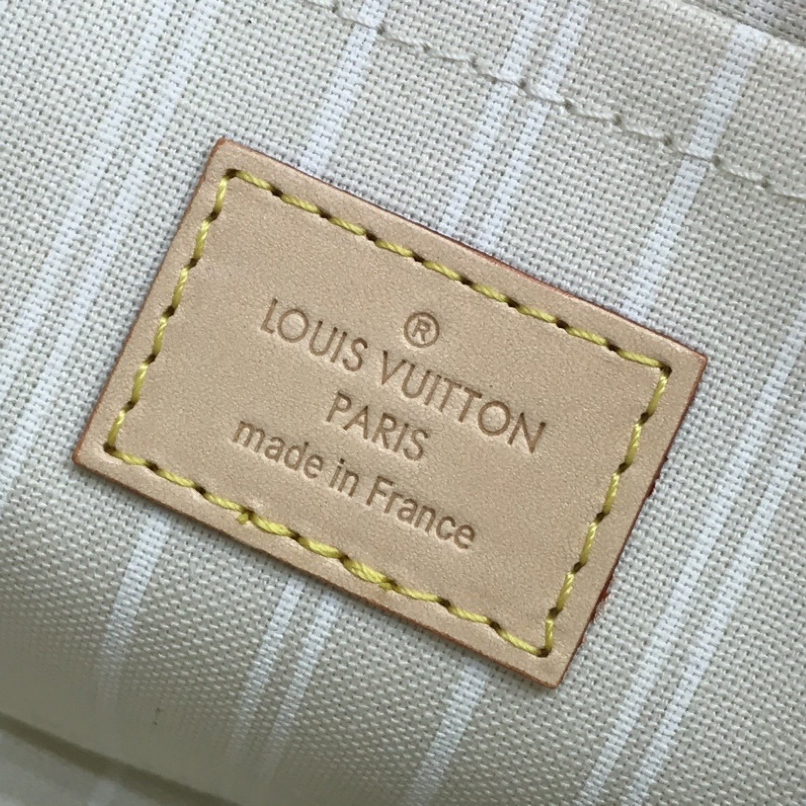 LV MULTI POCHETTE ACCESSOIRES M57633