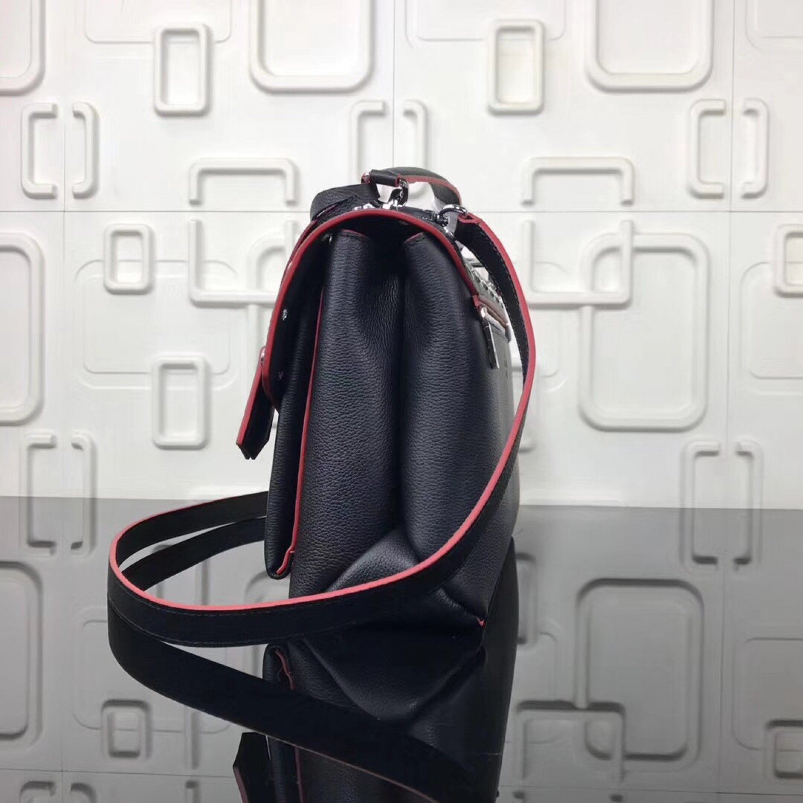 LV MYLOCKME Bag M53507