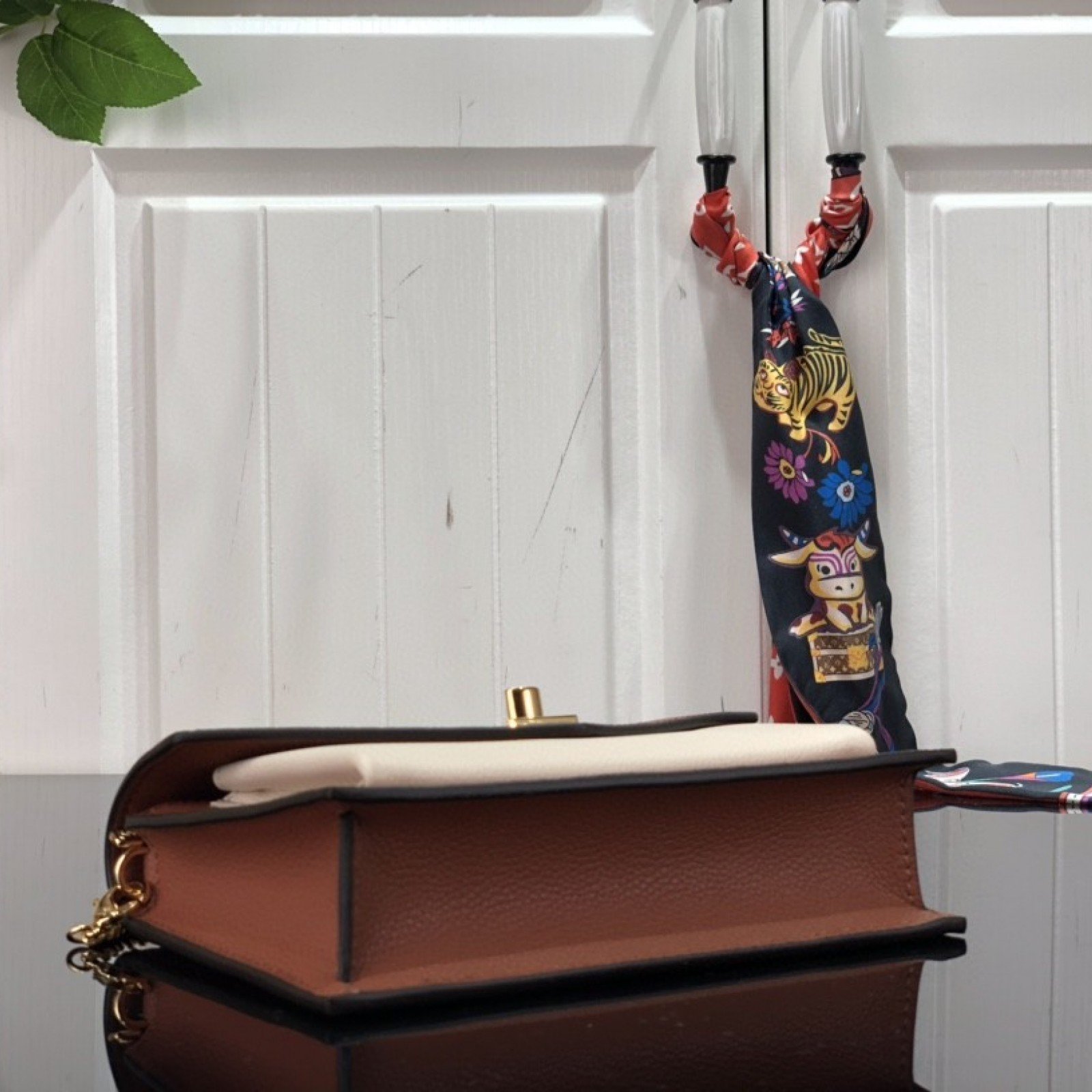 LV MYLOCKME CHAIN POCHETTE M81436