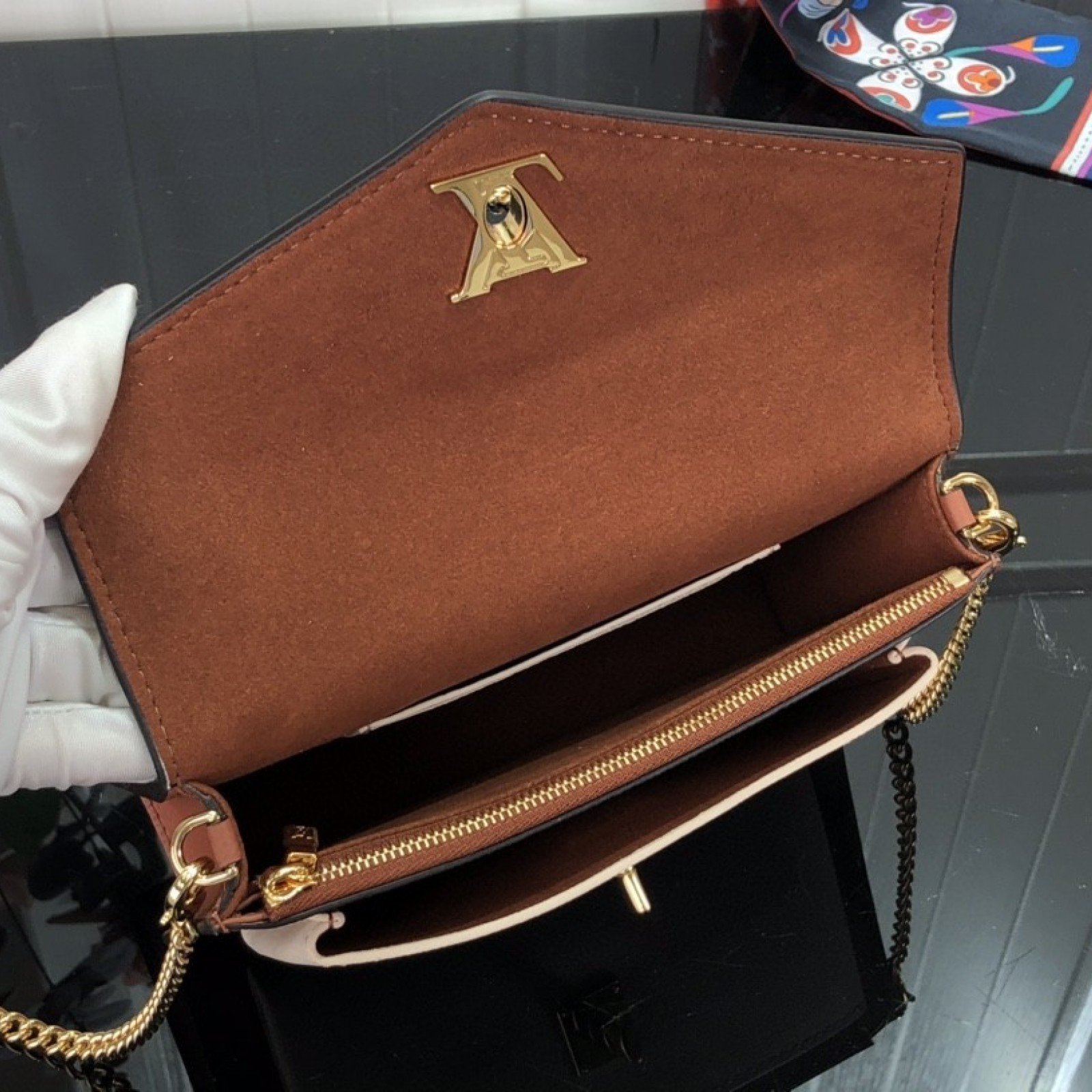 LV MYLOCKME CHAIN POCHETTE M81436