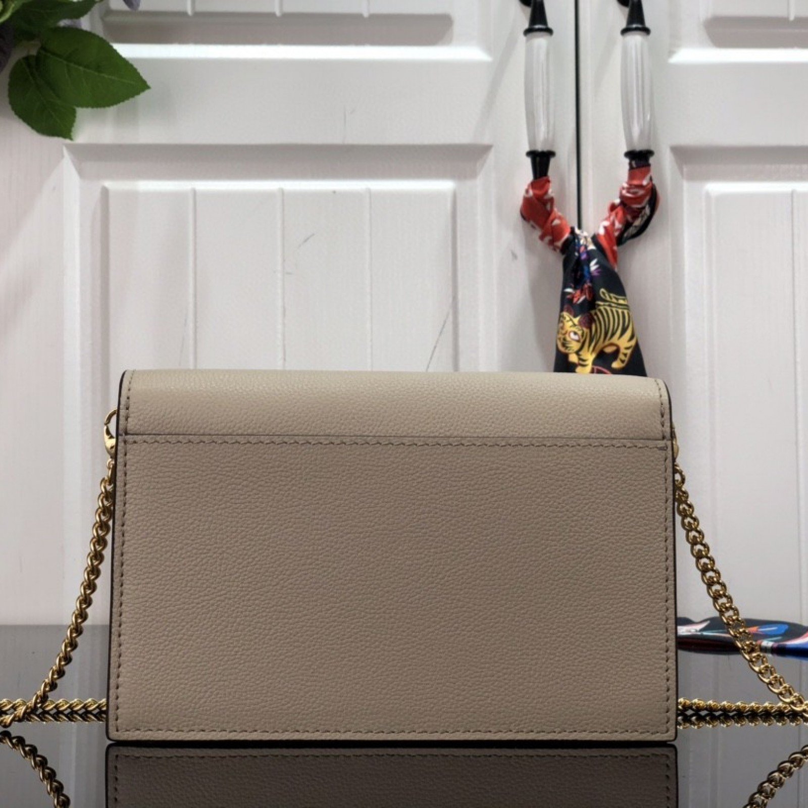 LV MYLOCKME CHAIN POCHETTE M81436