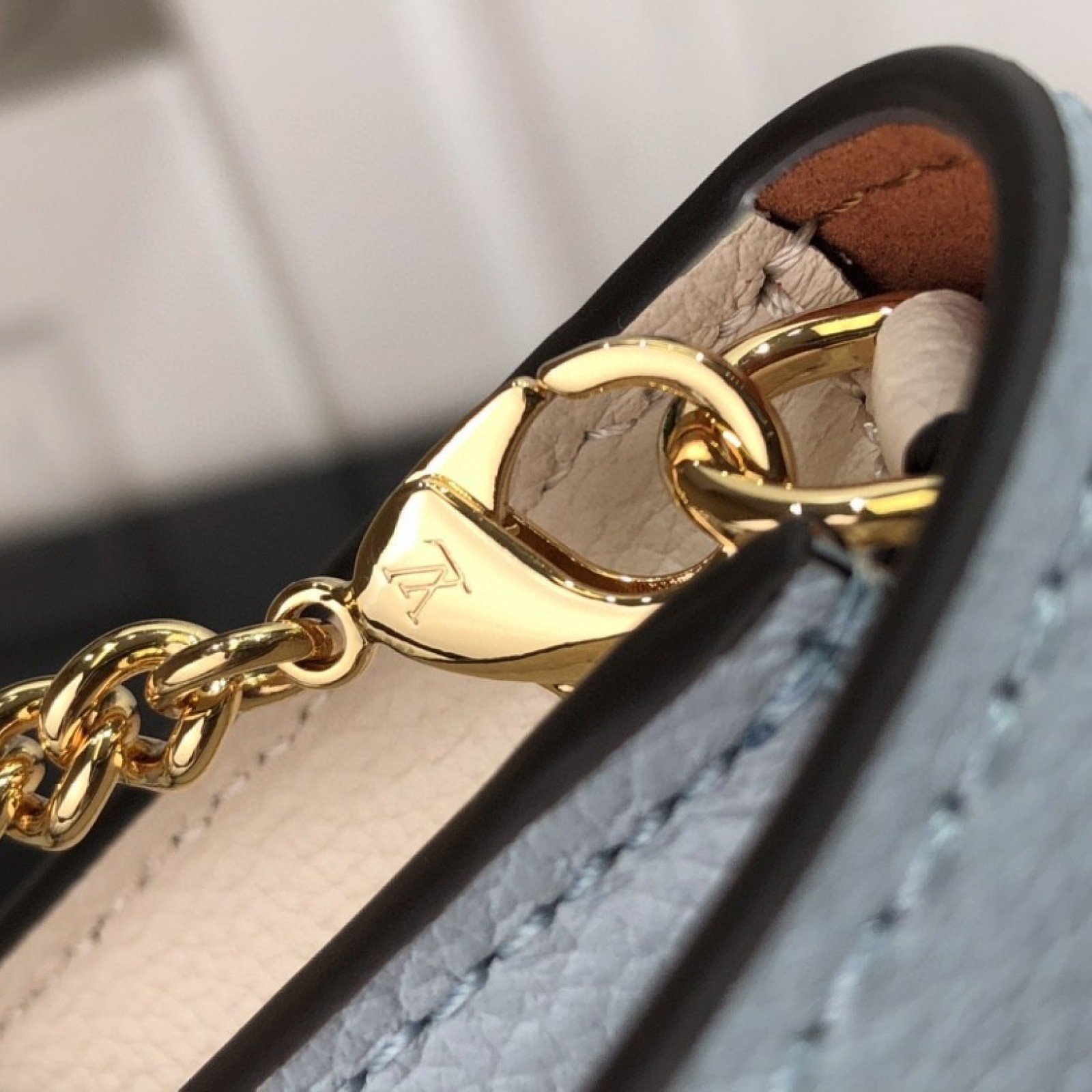 LV MYLOCKME CHAIN POCHETTE M81436