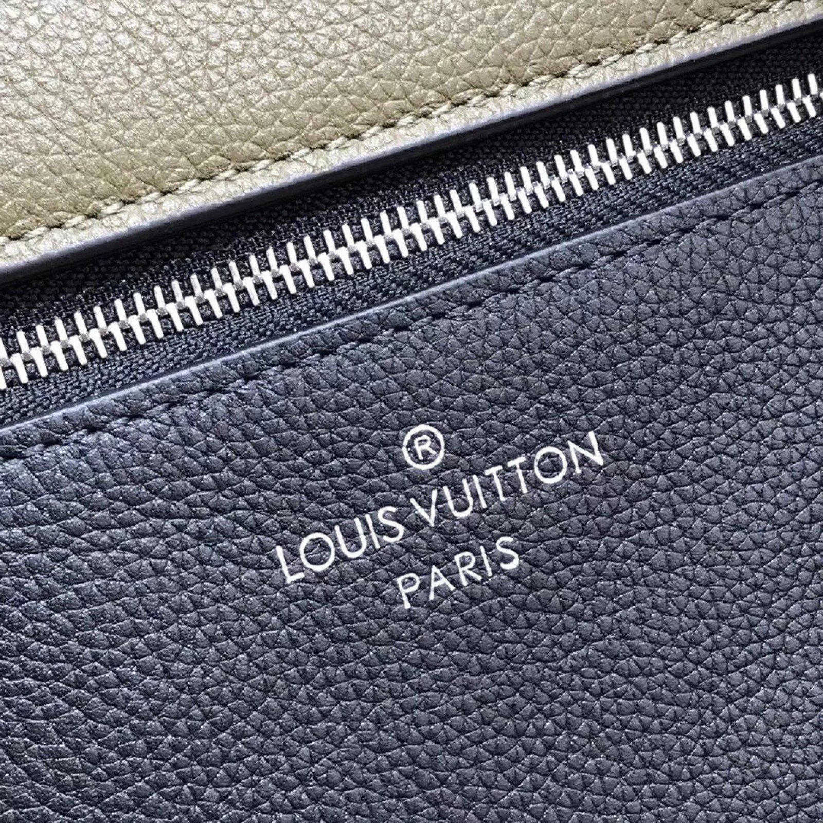 LV MYLOCKME M54878JL