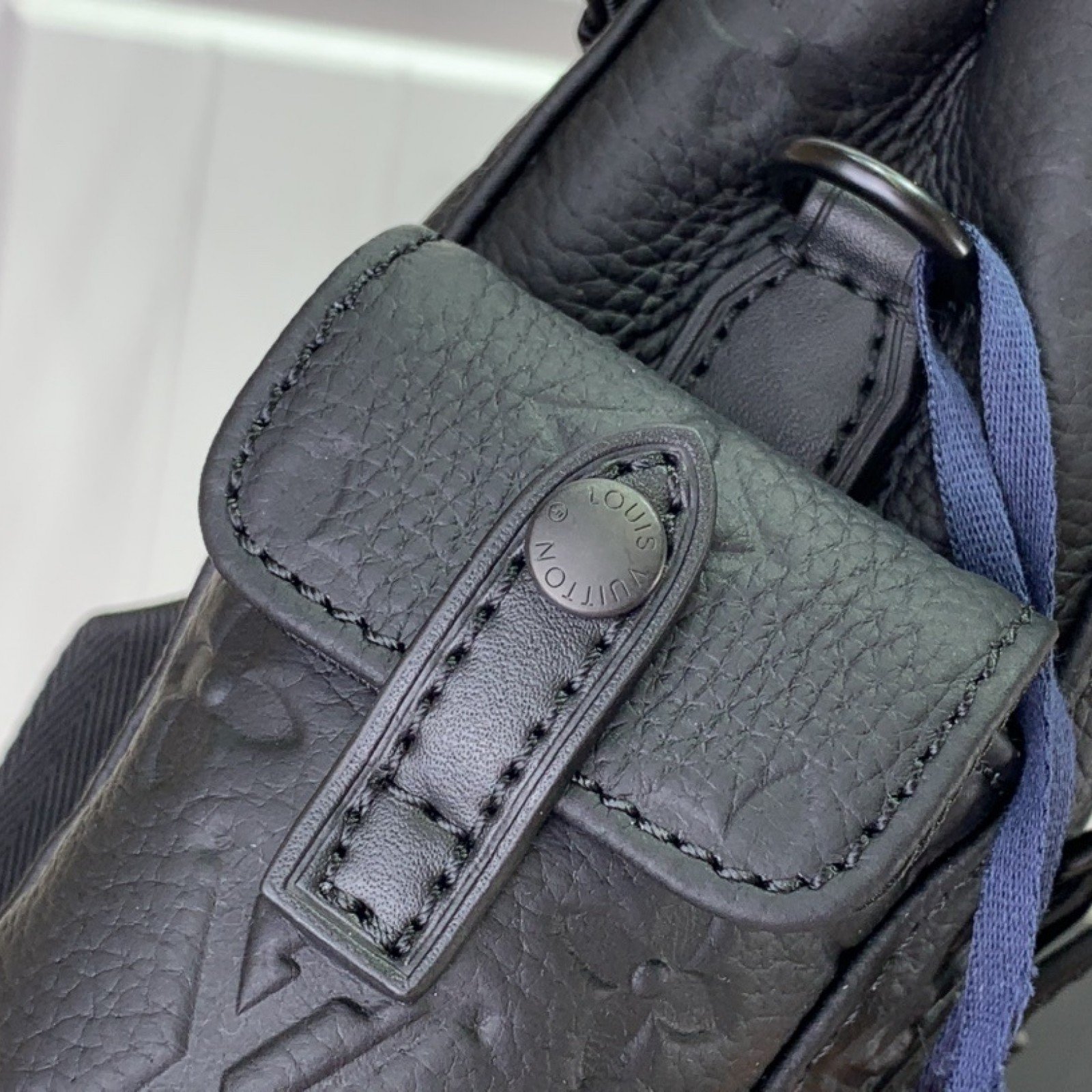 LV NANO CHRISTOPHER m83164