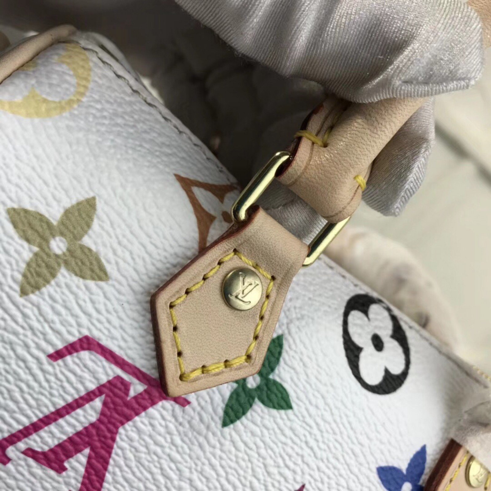 LV NANO SPEEDY M61252